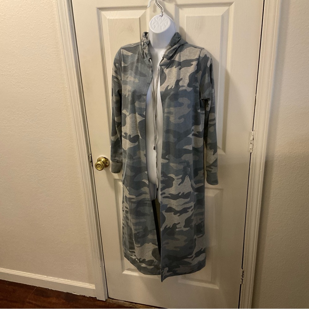 Camouflage Hooded Women's Jacket